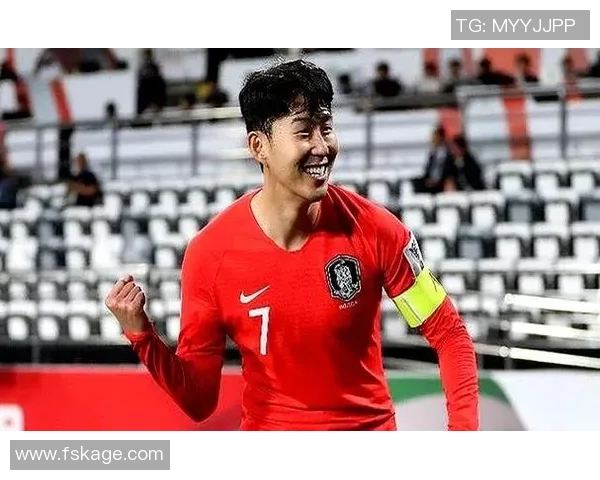 在日本偶遇足球明星的奇妙经历与感动瞬间分享 在日本偶遇足球明星的奇妙经历与感动瞬间分享